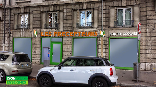 Vous recherchez un soutien scolaire personnalisé pour votre enfant ? Les Précepteurs